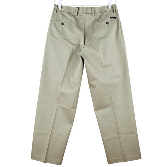 Dockers D4 Men's Khaki Pants Size 34x30 Classic Pleated Front Straight Mid Rise - Picture 2 of 11